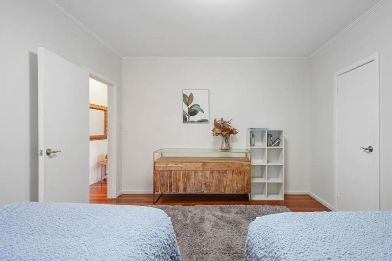 Holiday home Amazing By - Fully Aircon-ed - Wifi Auckland