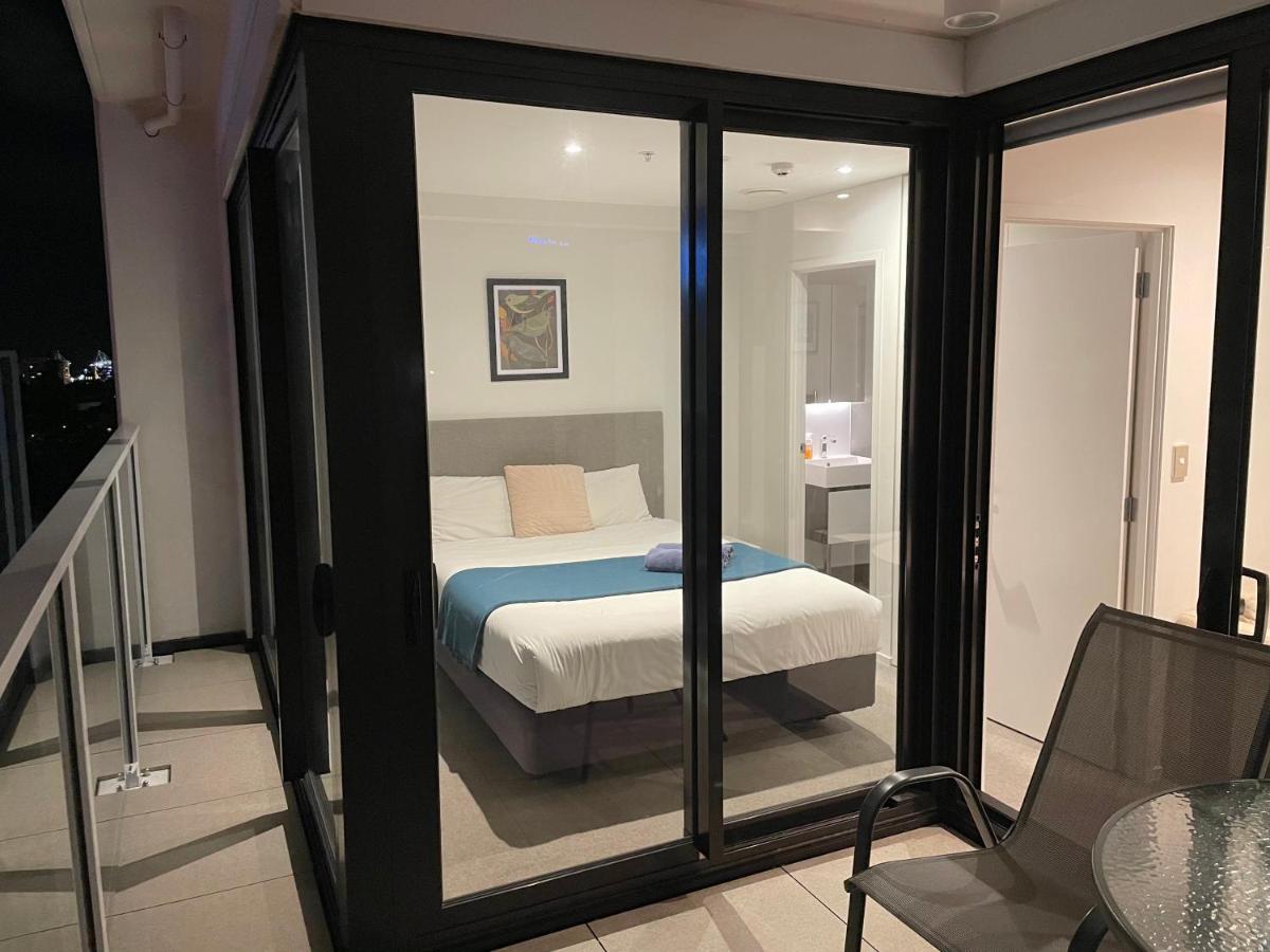 Gorgeous Views 2 Bedroom Apartment