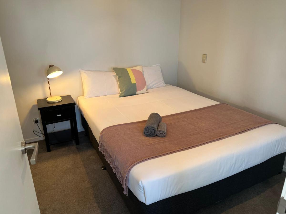 Gorgeous Views 2 Bedroom Apartment Auckland
