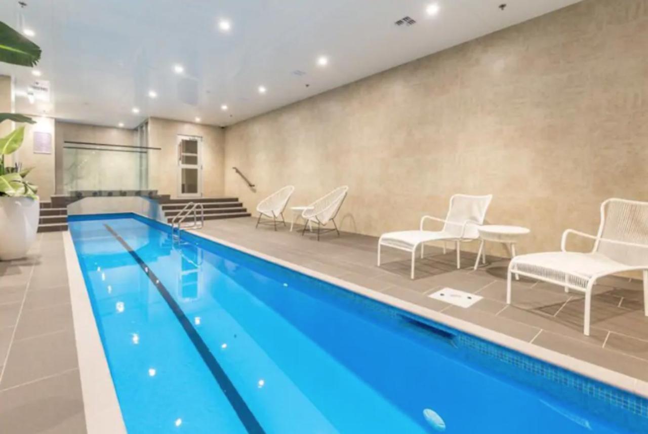 Gorgeous Views 2 Bedroom Apartment
