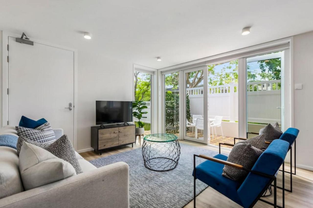 Cove Hideaway Is In A Great Location