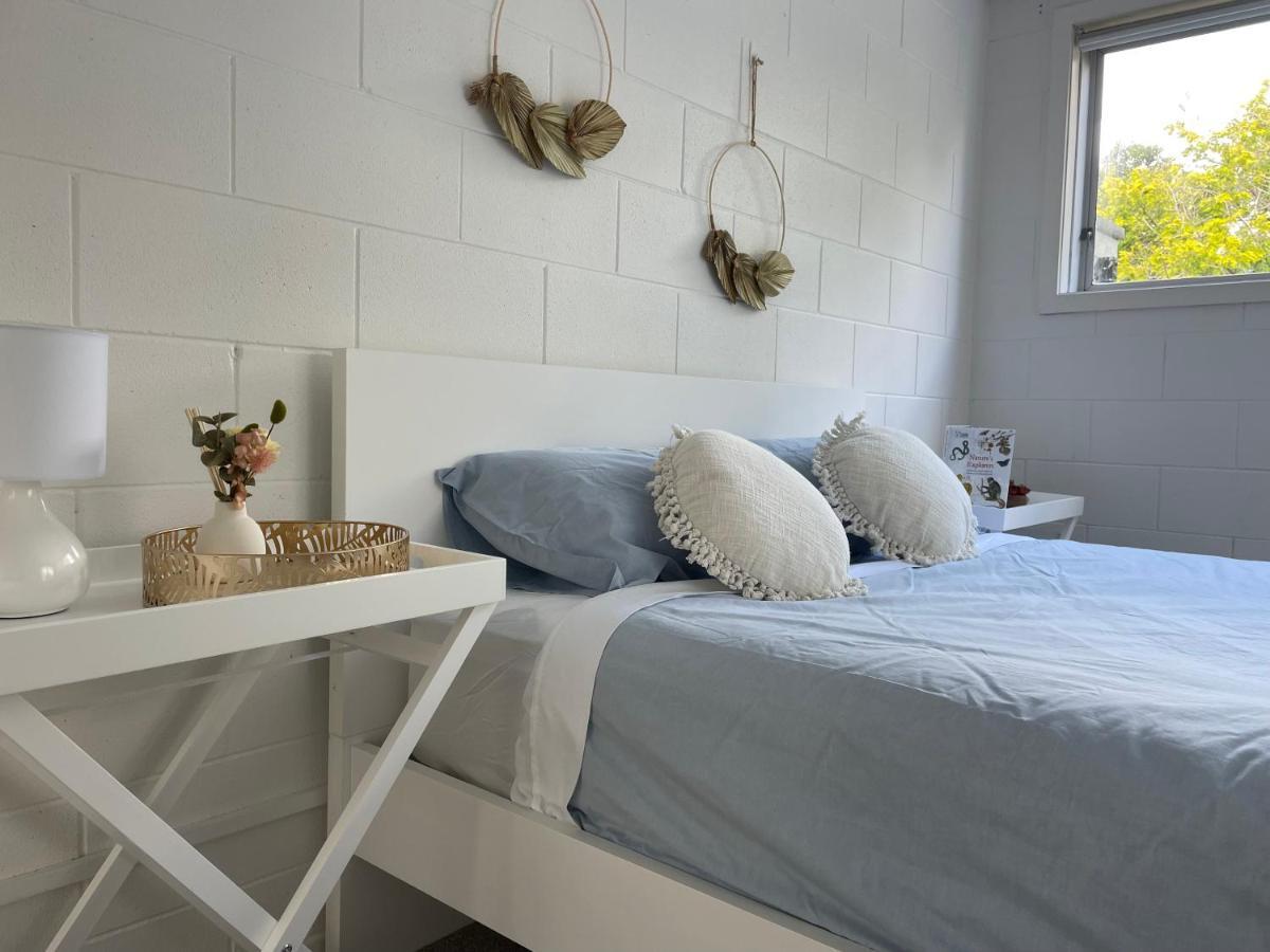 Family Friendly 3br Flat - 3min Walk To The - Self Contained
