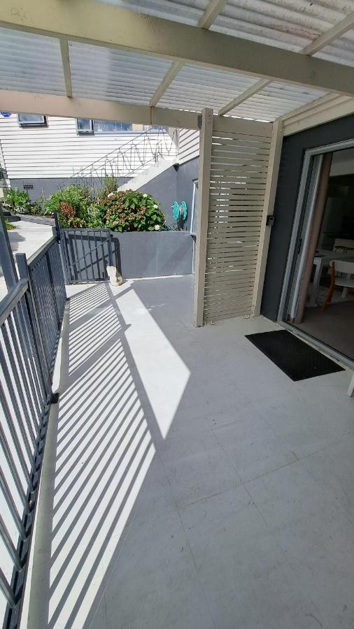 Apartment Family Friendly 3br Flat - 3min Walk To The - Self Contained *