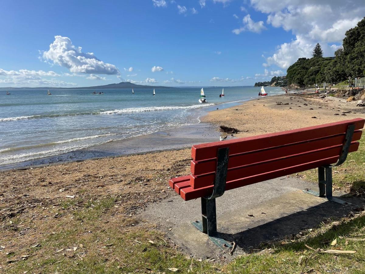 Family Friendly 3br Flat - 3min Walk To The - Self Contained * Auckland