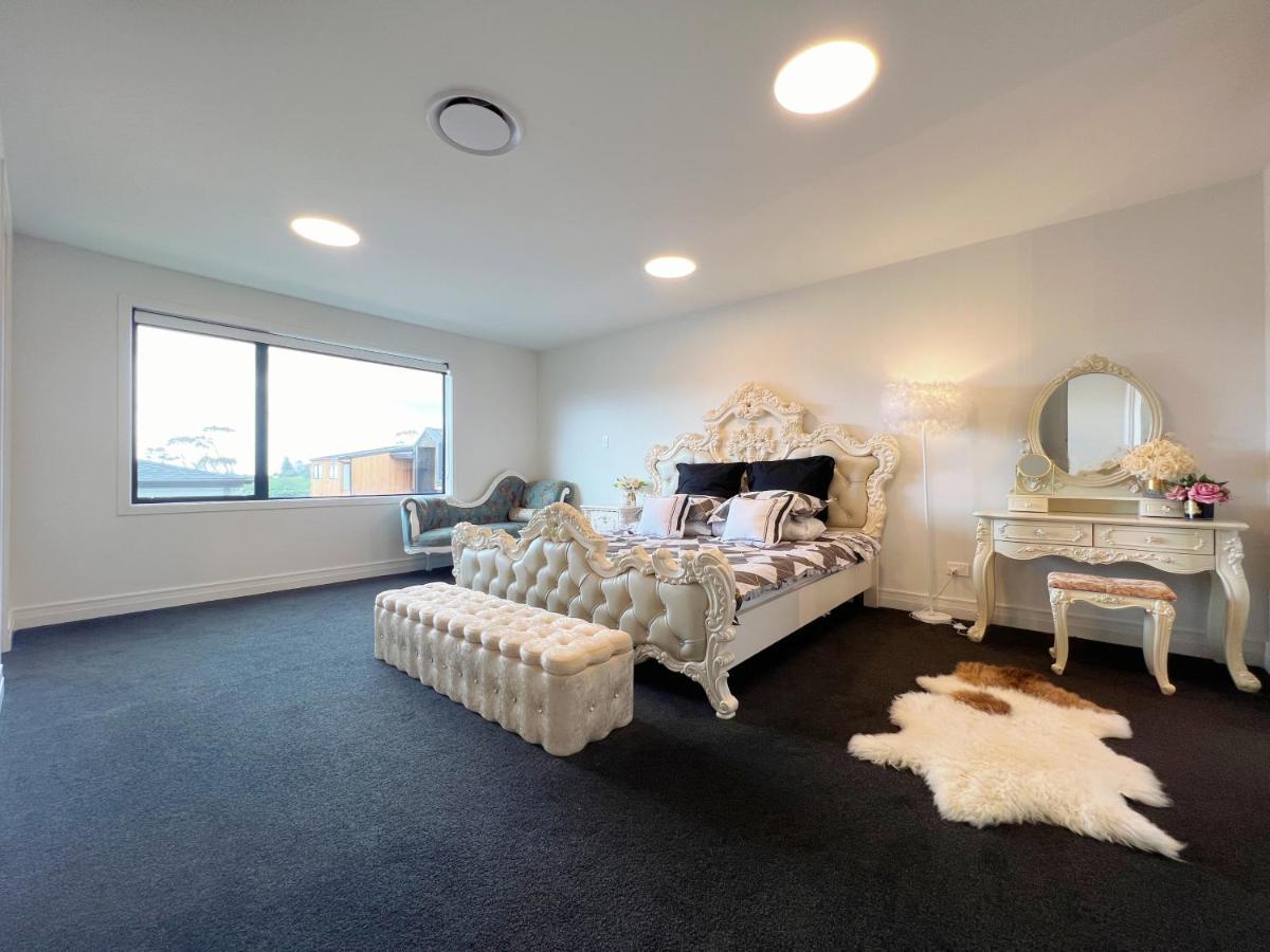 Elegant Beach House In Long Bay Pousada *