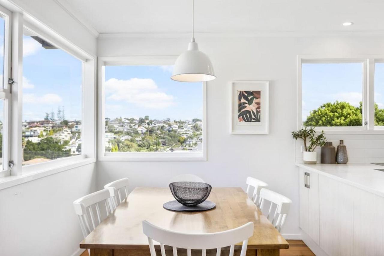 Coastal Calm Is Near To The With Bbq Holiday home Auckland