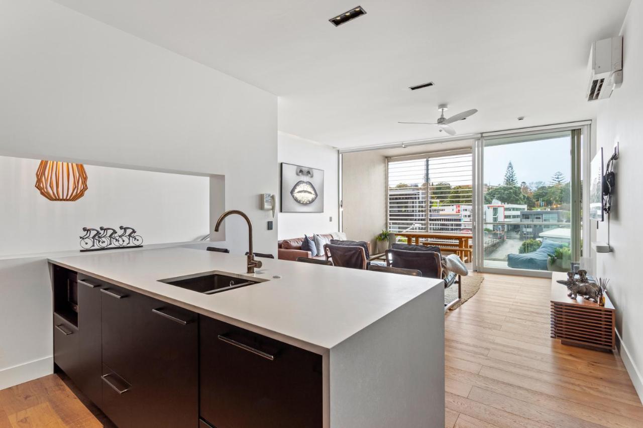 Luxury 2 Bed2bath Penthouse Free Secure Carpark