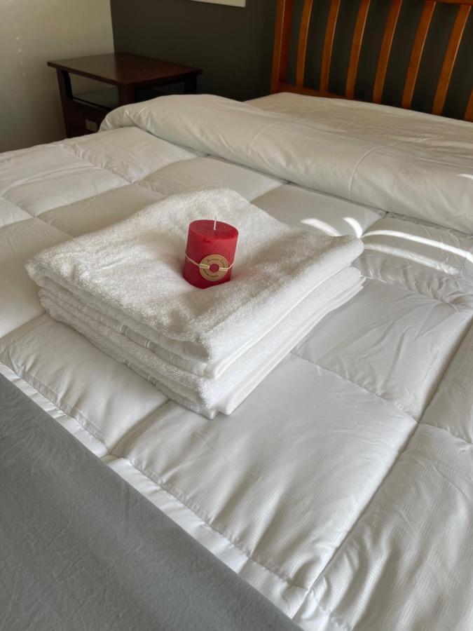 Hospedagem domiciliar Ruth's House Master With Private Shower And Toilet *