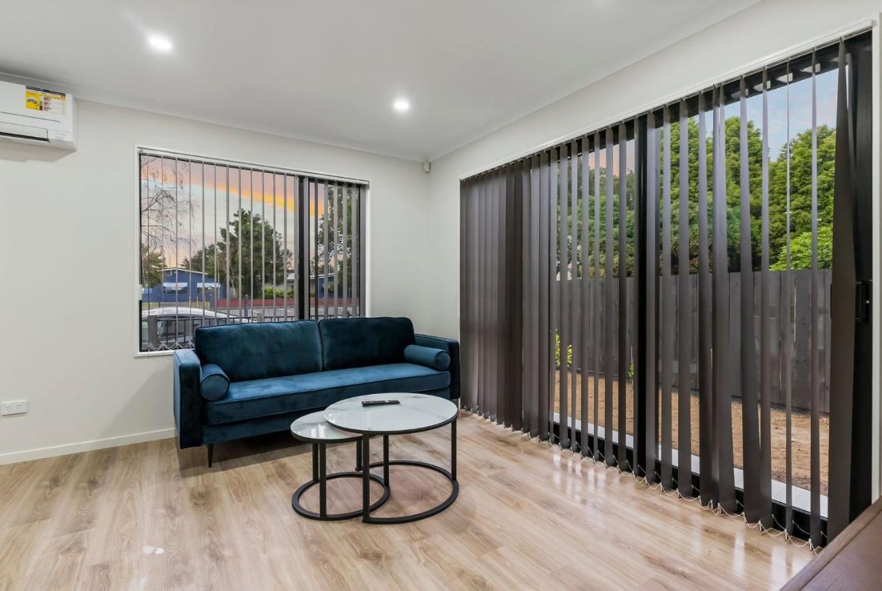 Jupiter St No 2 Holiday home