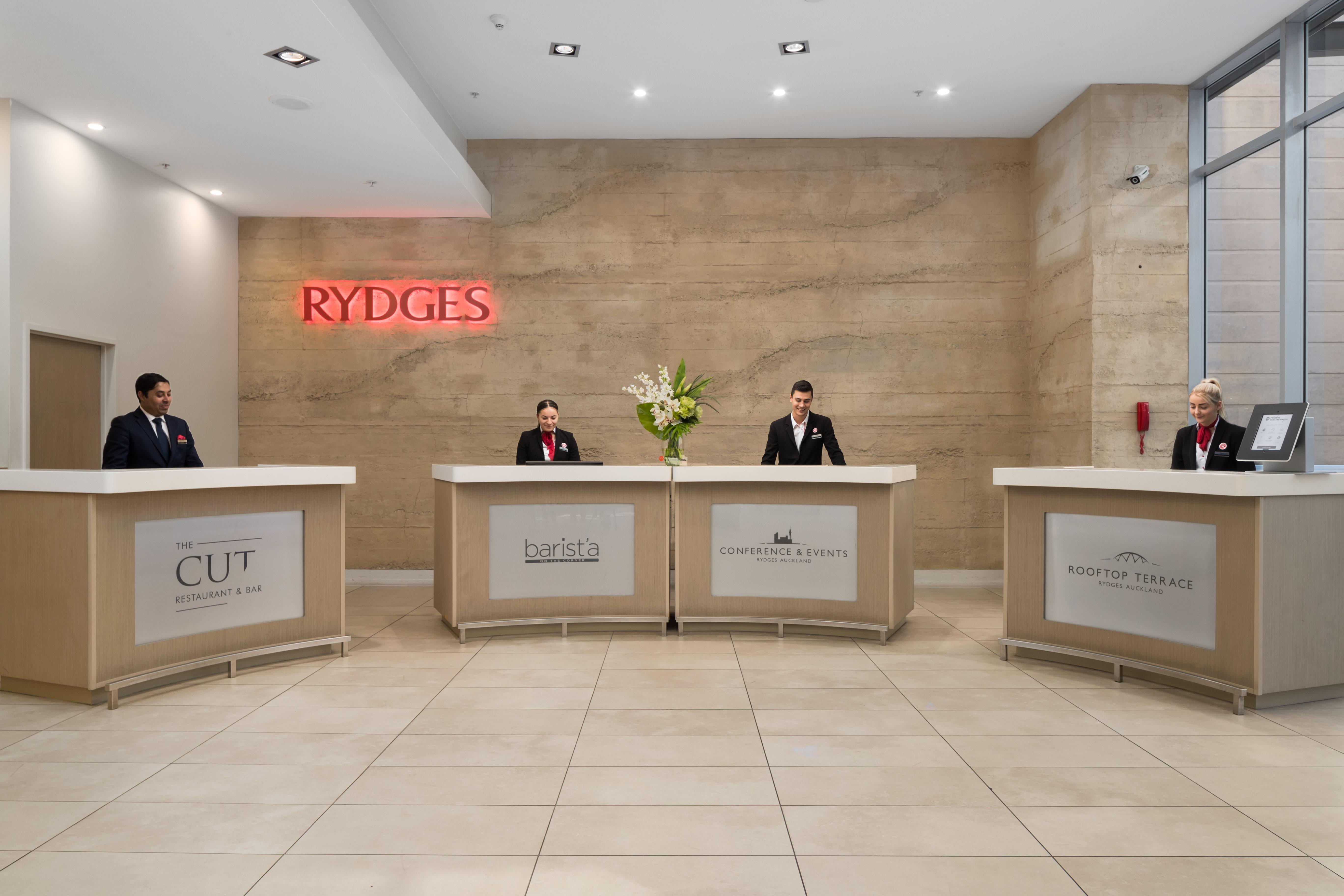 Rydges 4*