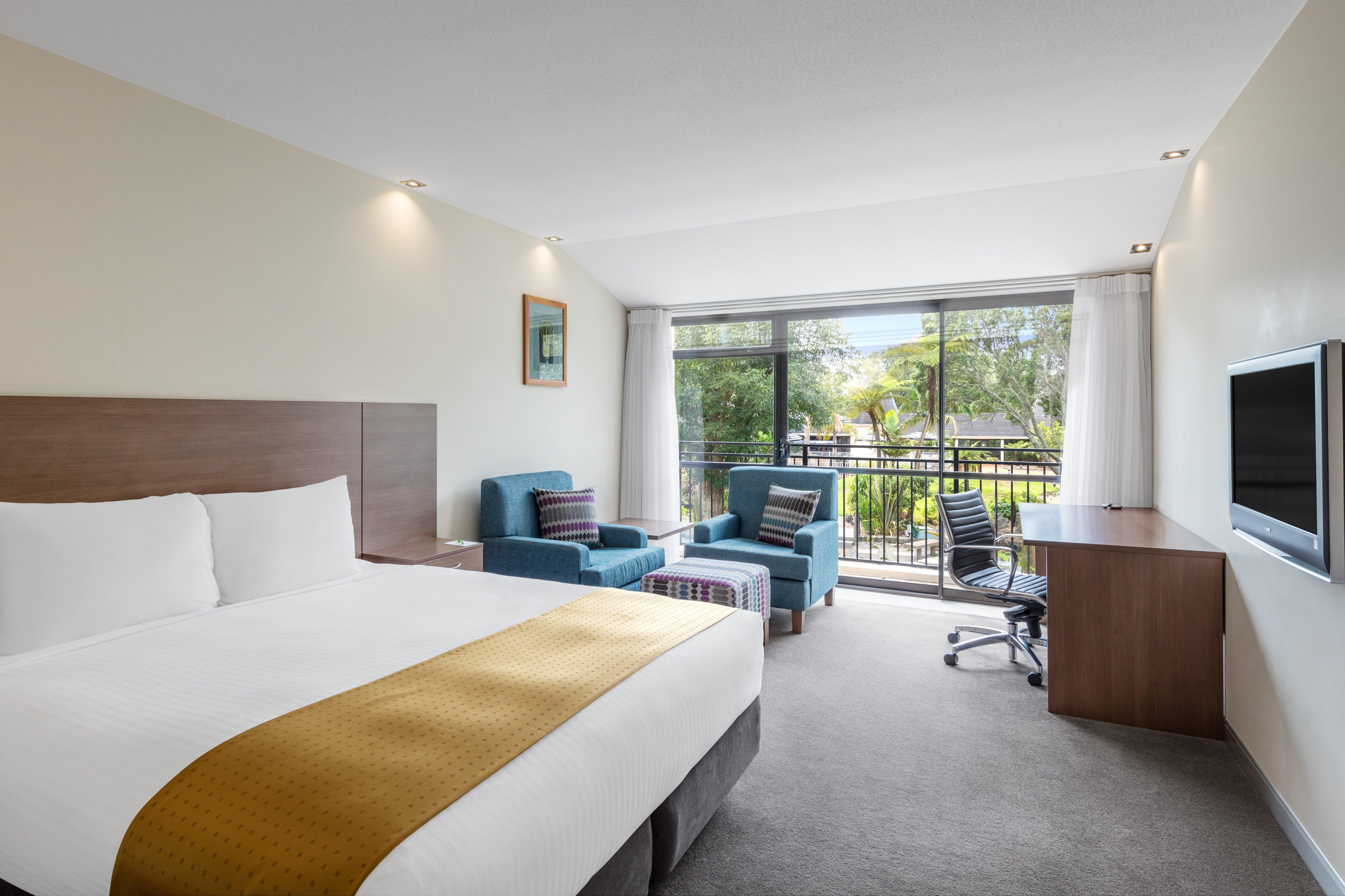 Airport By Ihg Hotel 4*