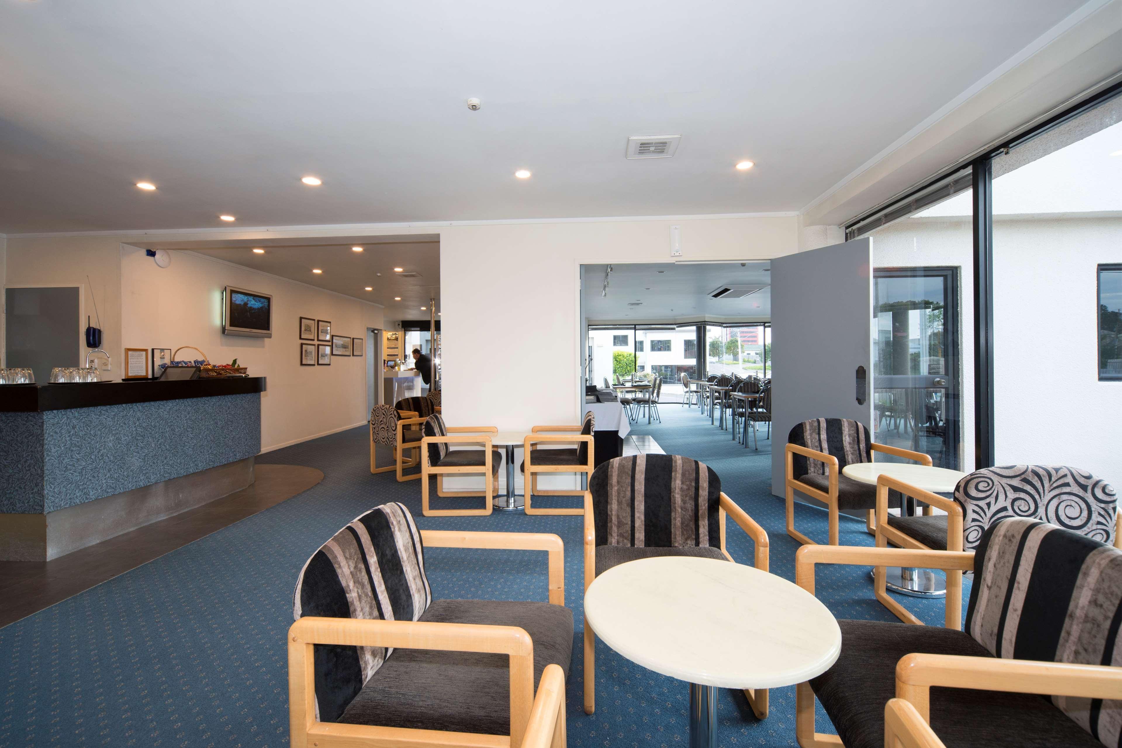 Western Ellerslie International Motel 4*