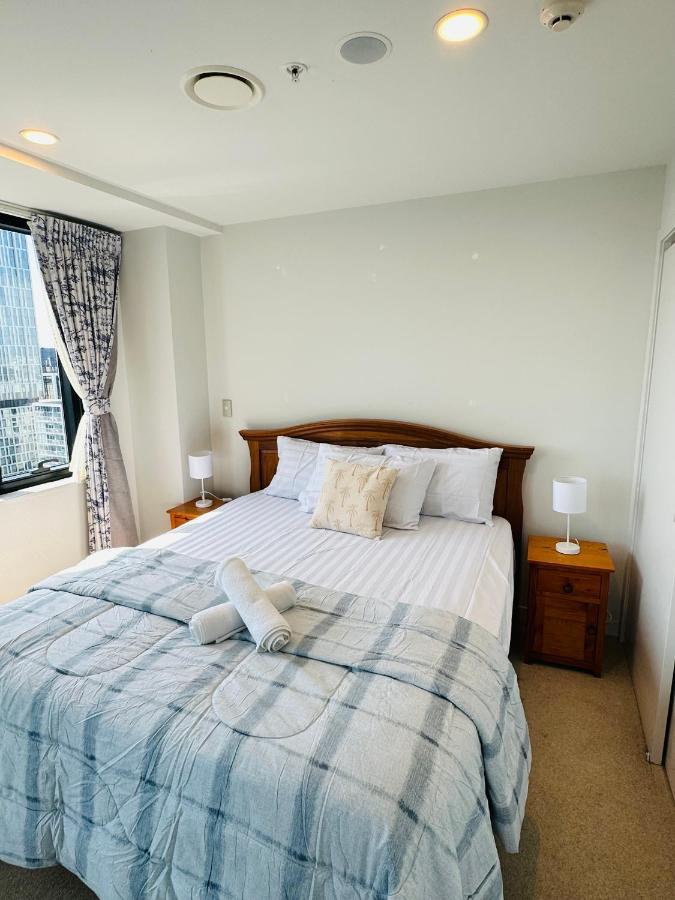 Spacious Magnificent Sea Views Front Of Sky Tower Auckland