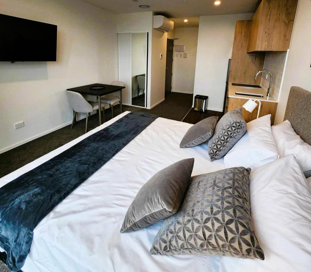 The Residences Ellerslie Apartment