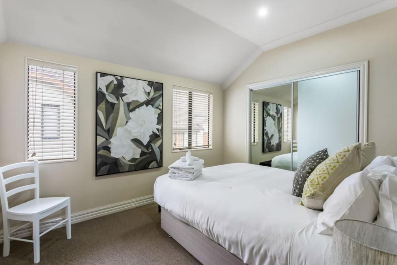 Apartment Modern 2br Abode - Near Eastern Beaches Auckland