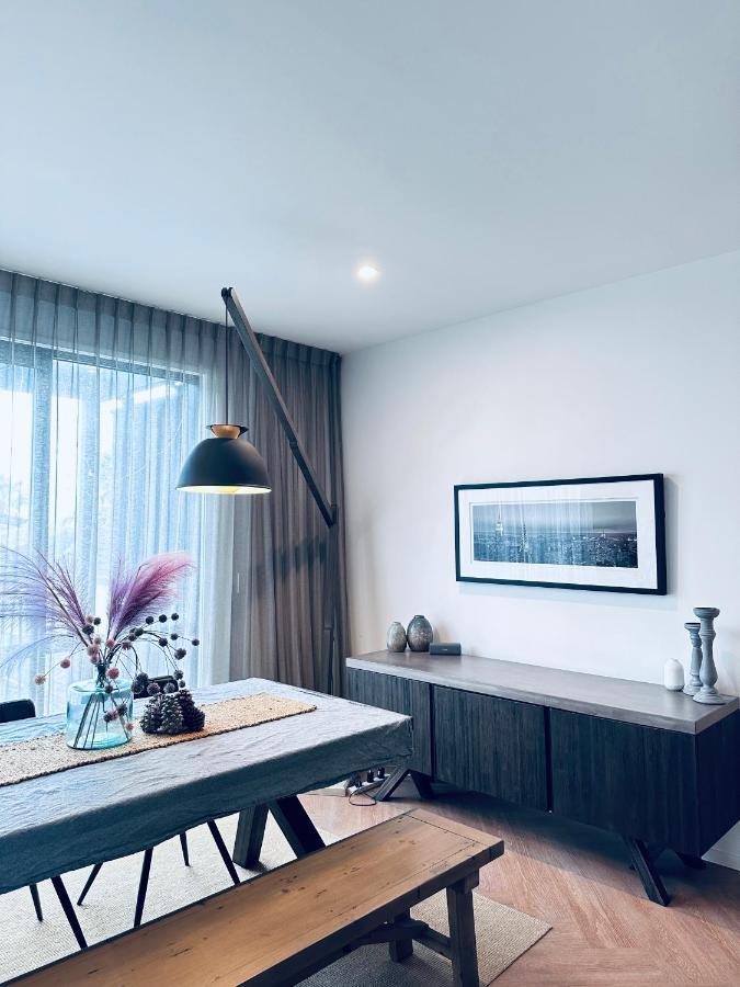 Apartment Stylish Industrial House In Pakuranga Free Wifi Netflix