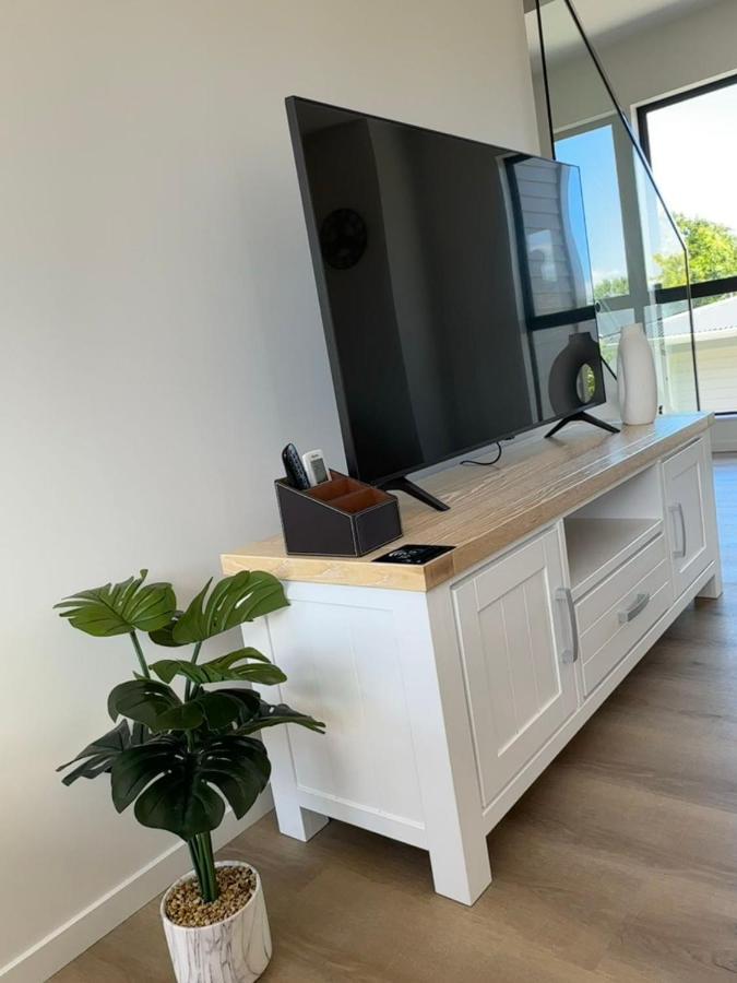 Holiday home Northshore Charming 4 Bedrooms