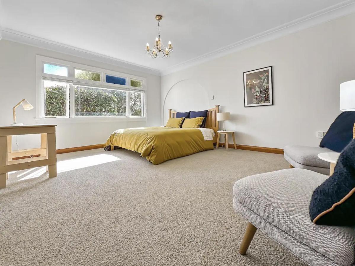 Apartment Tui Escape - 4 Bedroom Downstairs Birkenhead