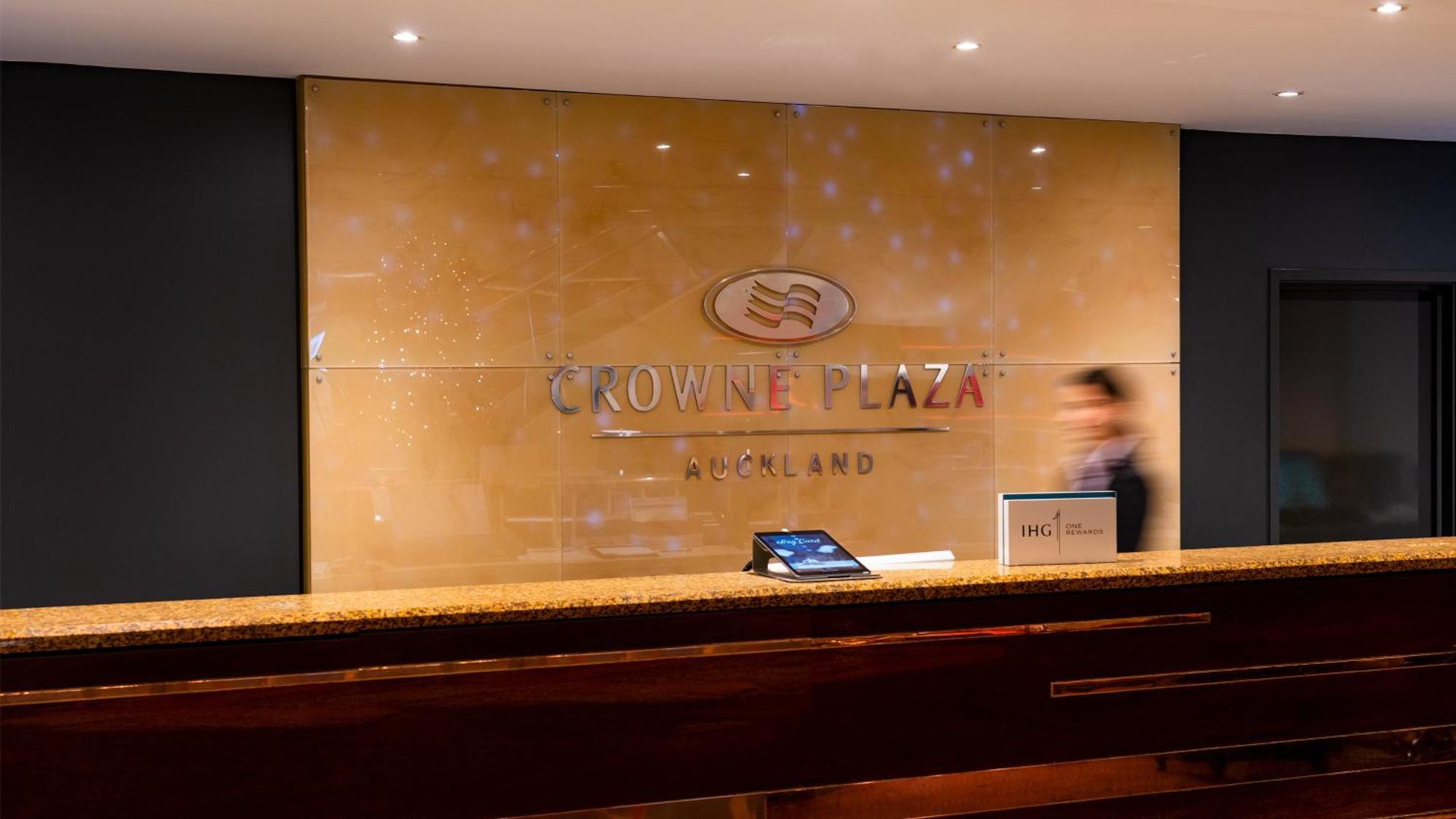 Crowne Plaza By Ihg