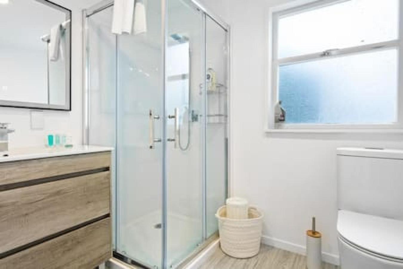 Apartment Calgary With Air Con *