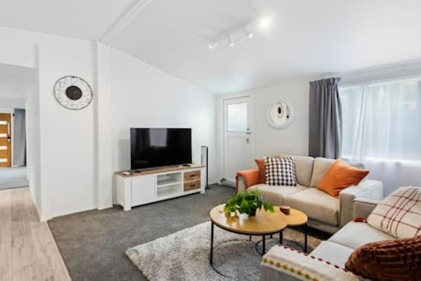 Calgary With Air Con Apartment Auckland
