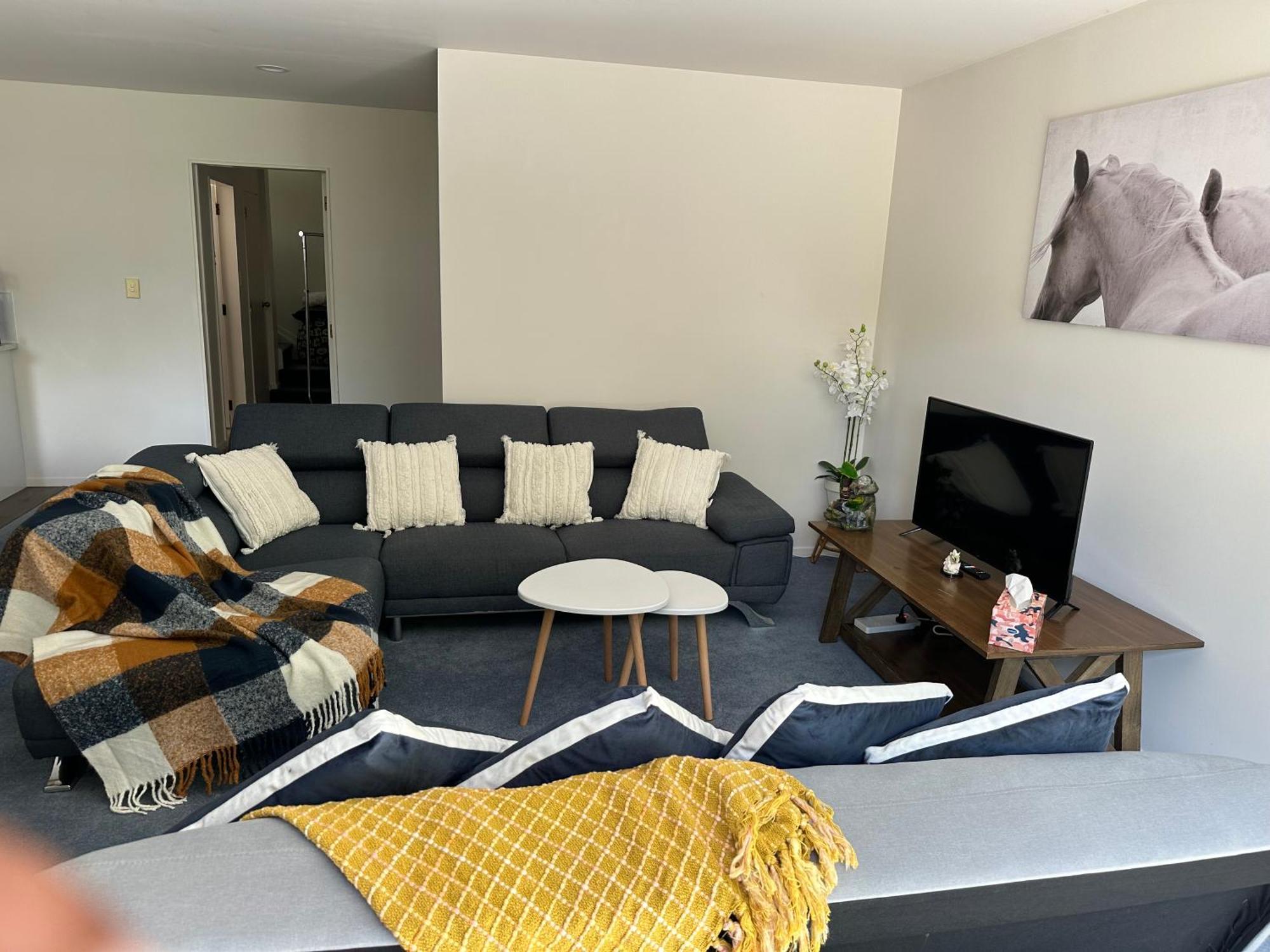 Apartment New Lynn Self- Contained Unit Near Golf Course