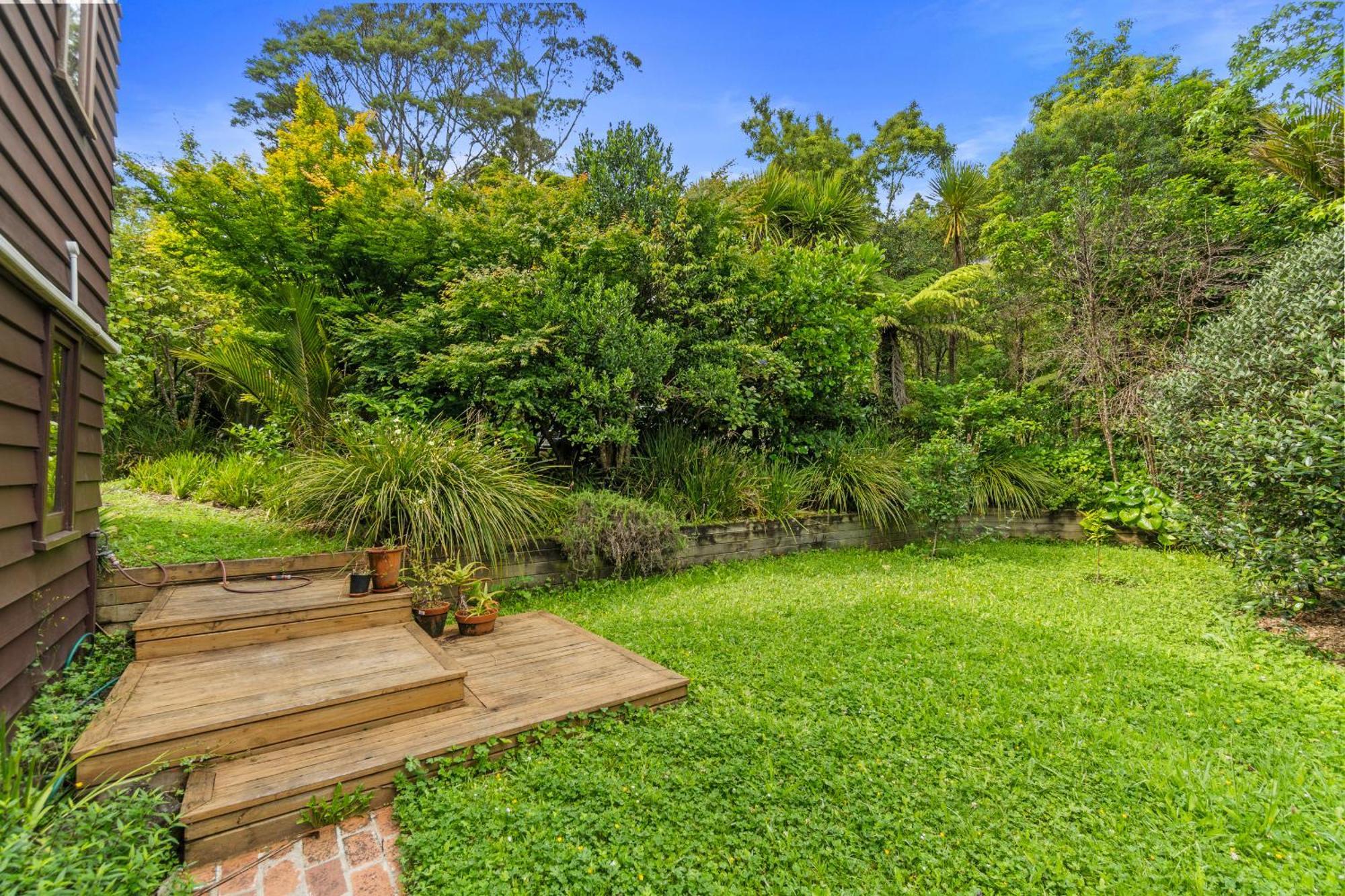 Treetop Sanctuary - Titirangi Holiday home Auckland