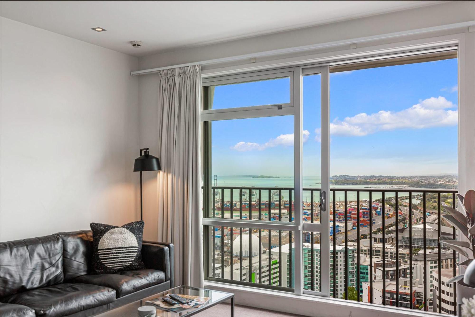 Luxury 2br In Cbd Pool, Gym, Prime Spot Apartment Auckland