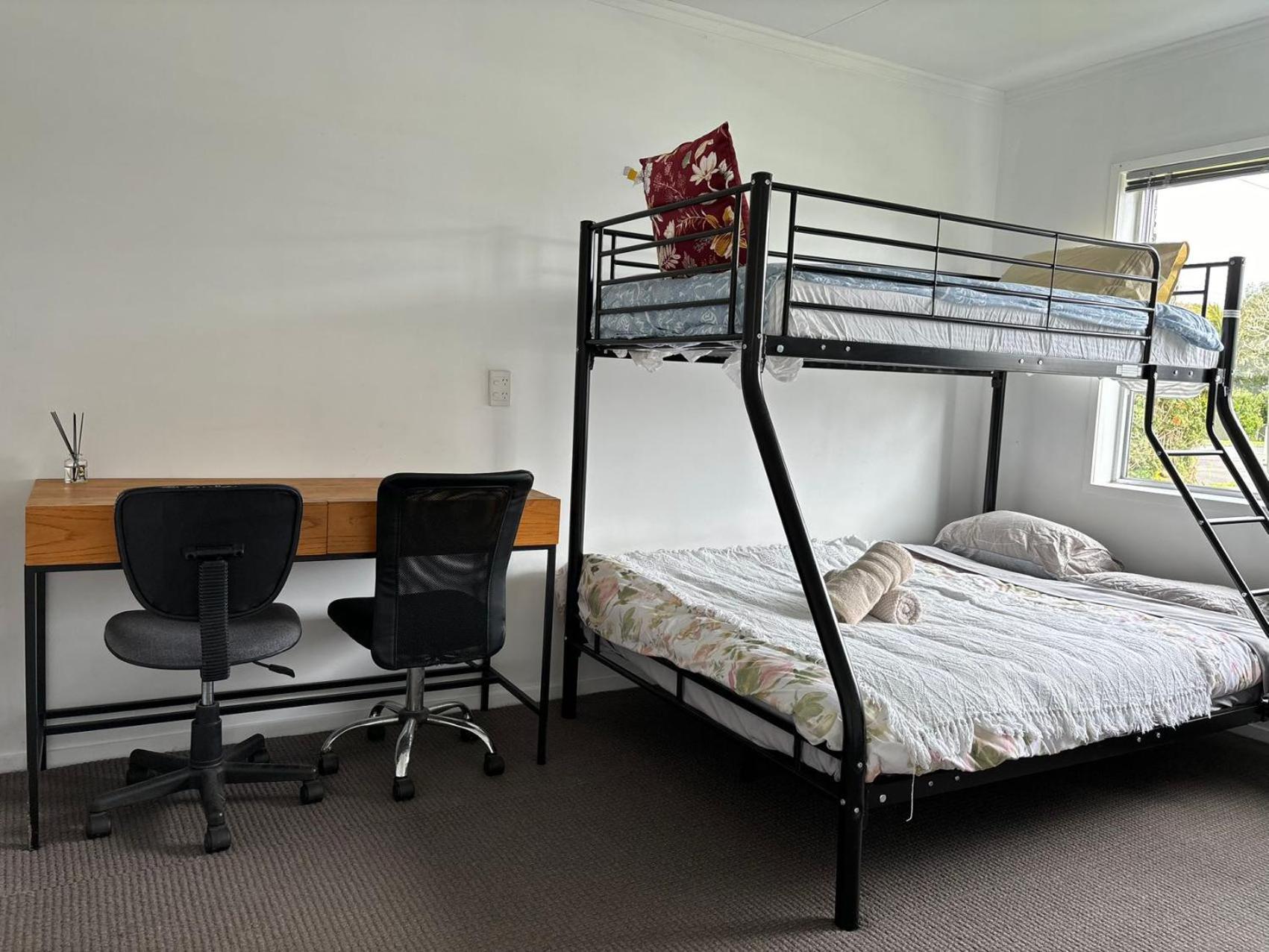 Avondale Tidy Unit 1 * Auckland