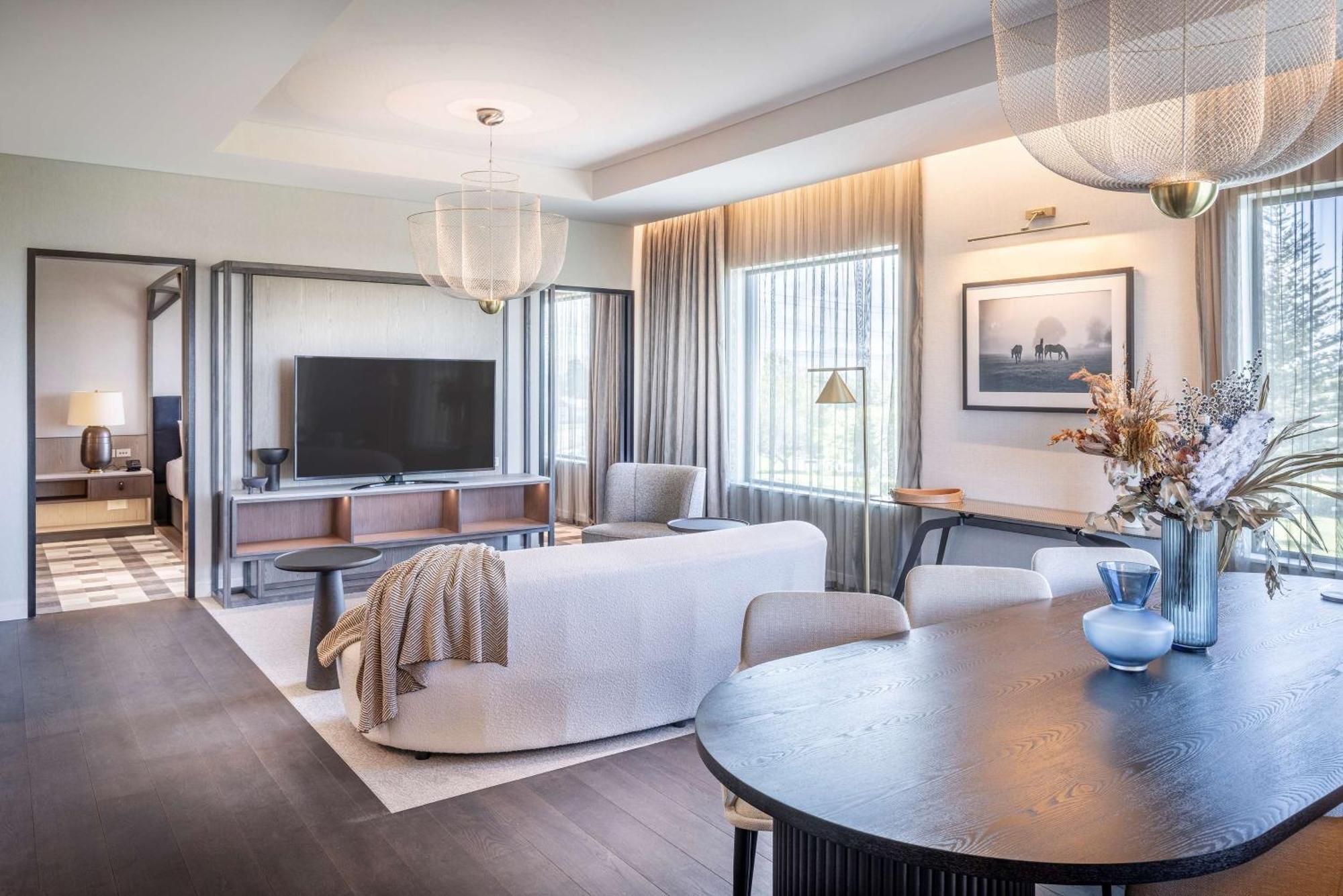 Hotel Doubletree By Hilton Karaka
