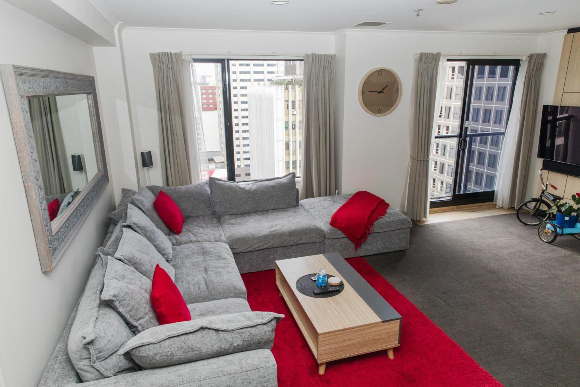 A Holiday, 21 Floors Above Queen