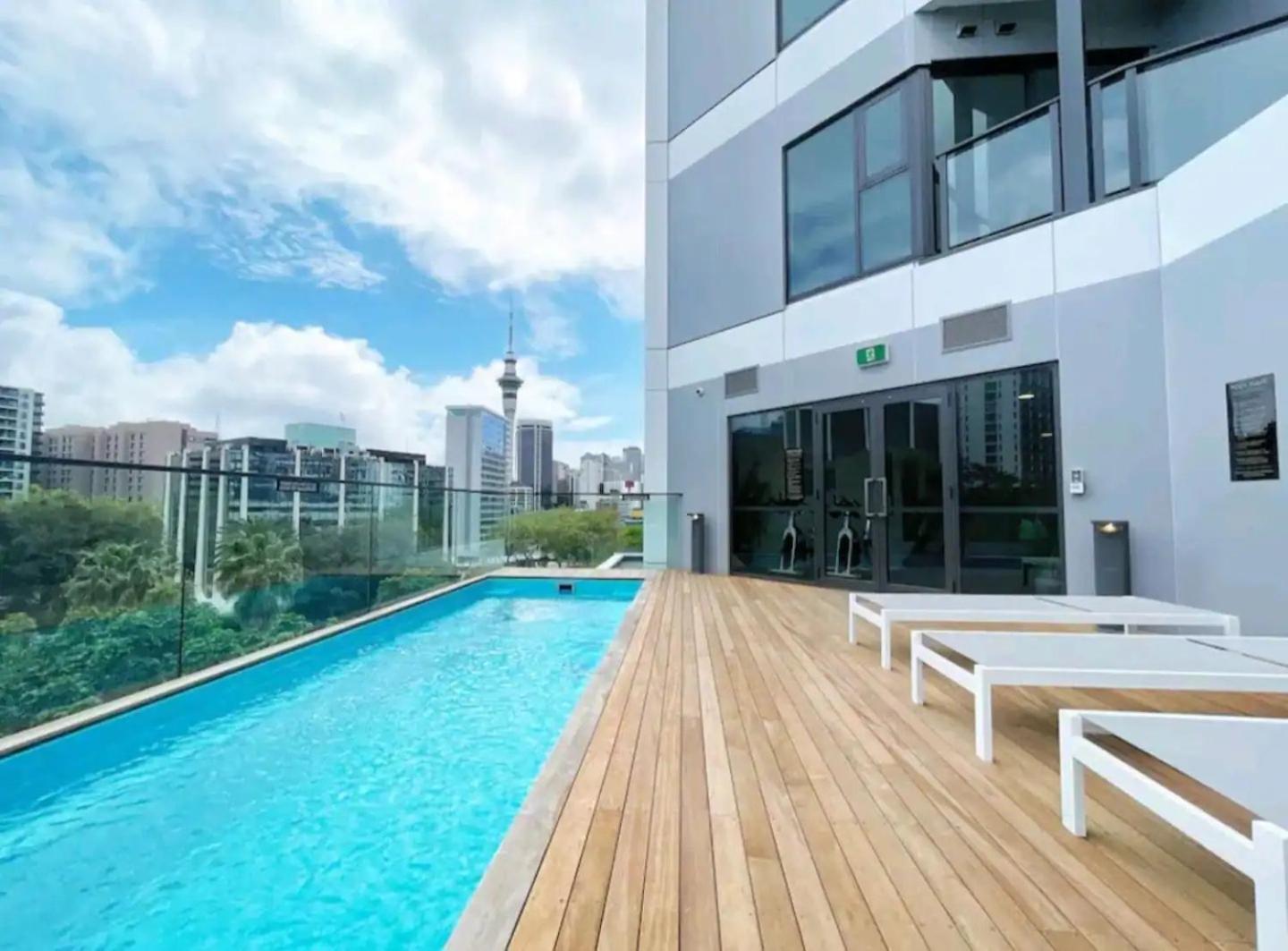 Apartment Rare Park View Gem