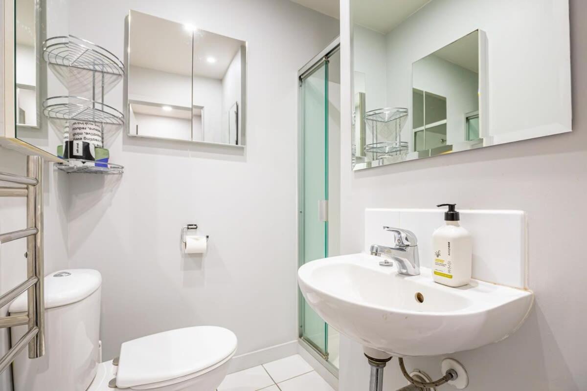 Downtown Bliss - 2br