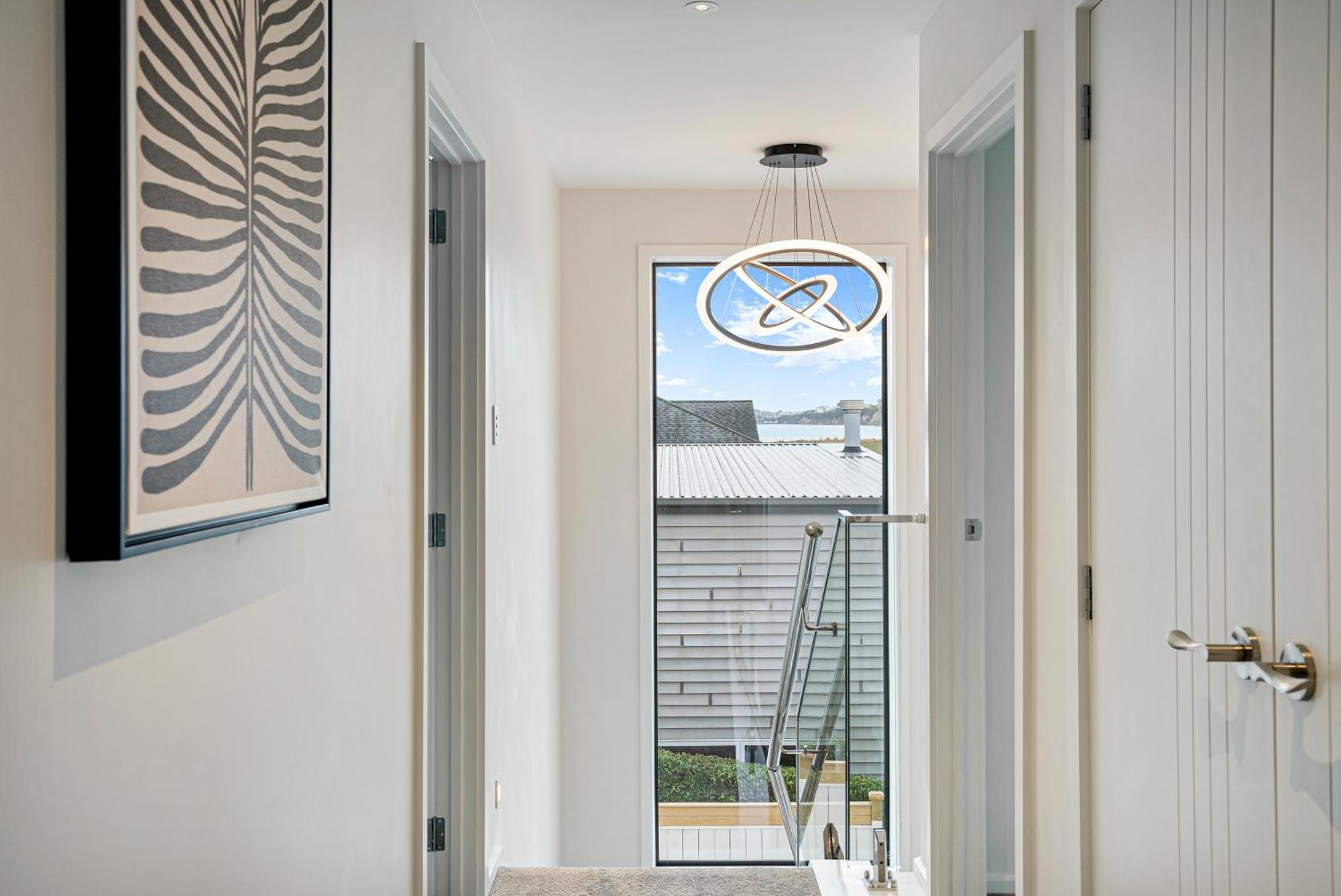 Luxury Sun Soaked Devonport Waterfront 4br Apartment Auckland
