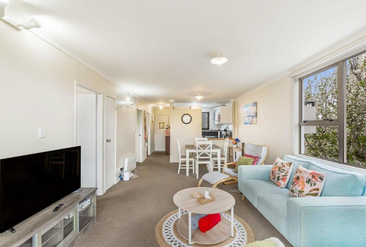Lovely 2-bedroom With Free Parking Apartamento *