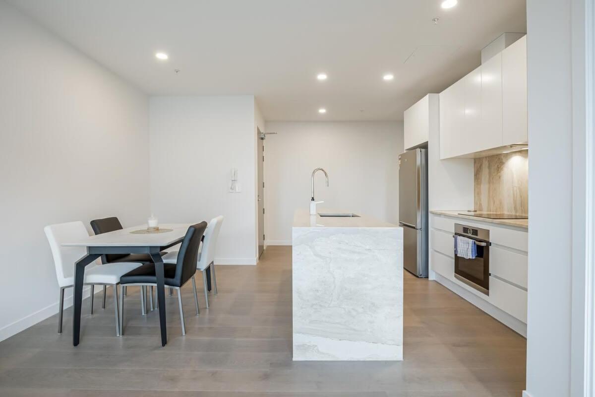 Apartment Modern Bright *