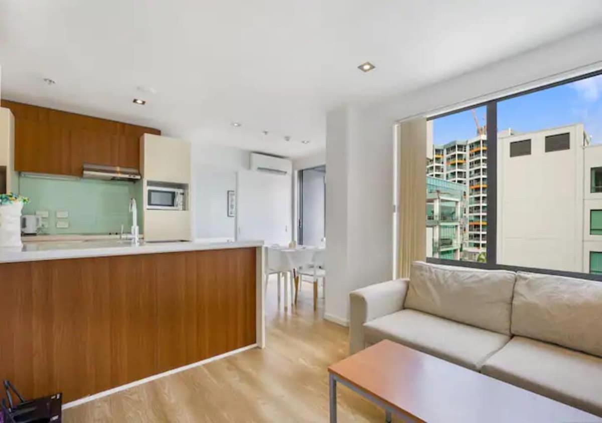 Apartment Central Two-bedroom Close To Spark Arena *