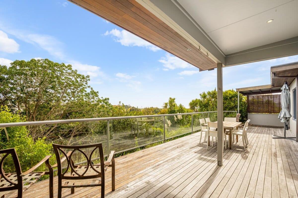 Stylish And Serene Living In Kohimarama *