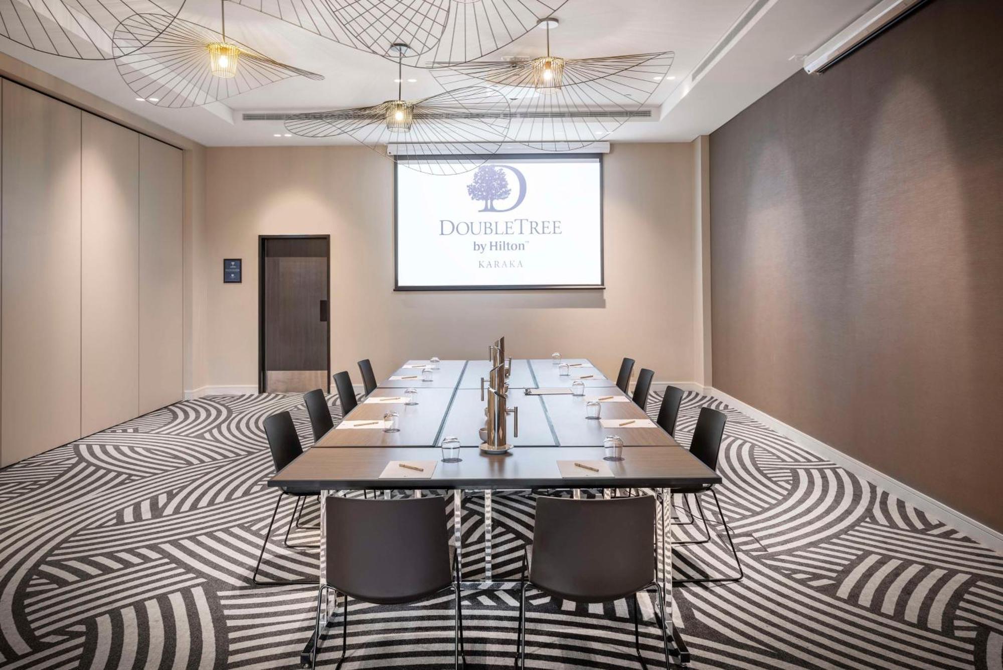Doubletree By Hilton Karaka Hotel 4*