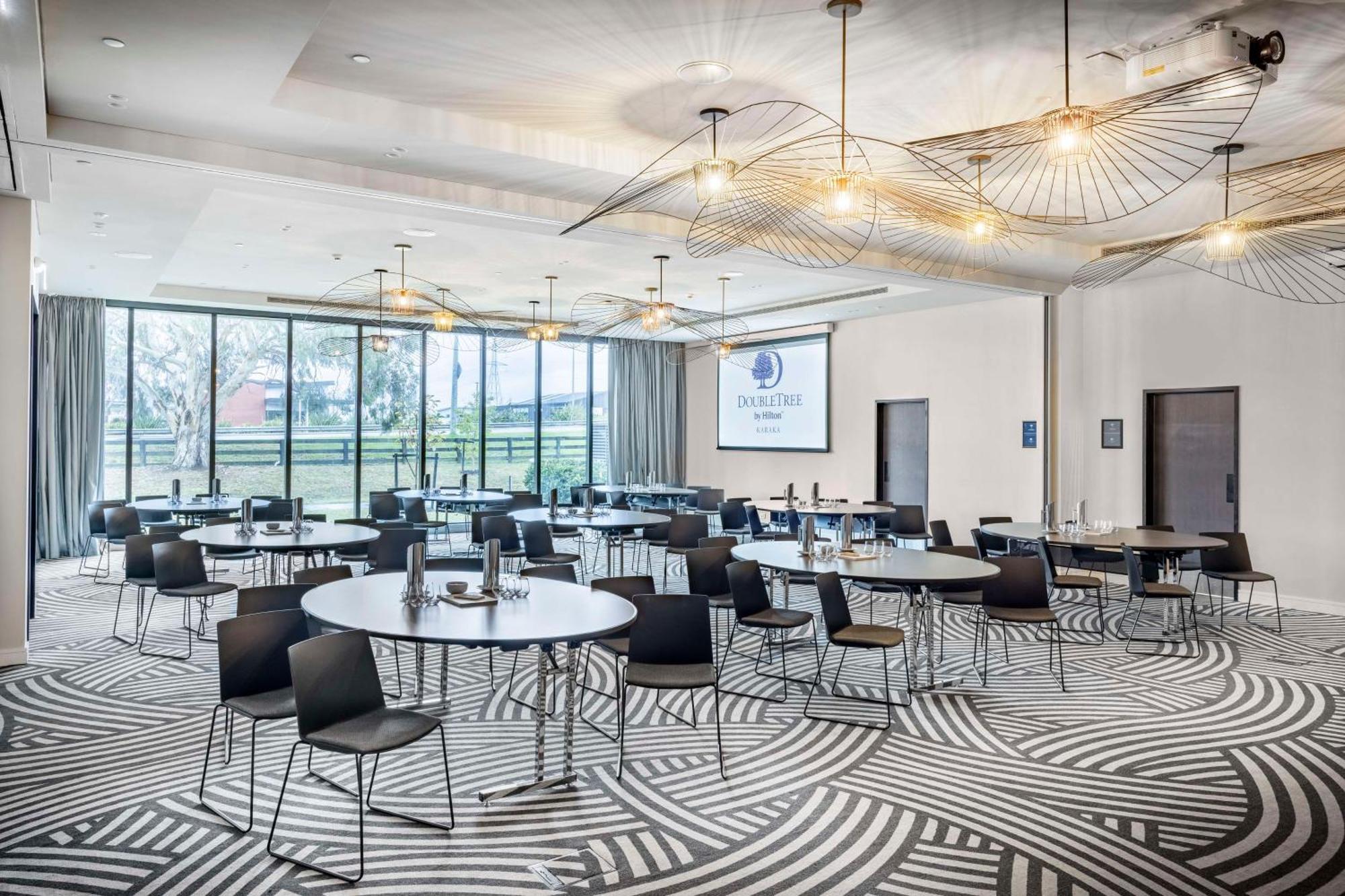 Hotel Doubletree By Hilton Karaka