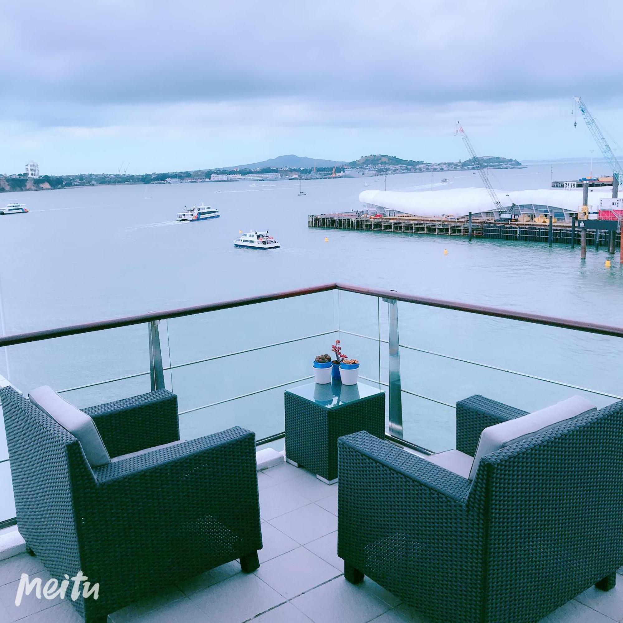 Apartment New Lux Panoramic Sea-view Penthouse On Princes Wharf! The Heart Of Cbd! Free Parking!