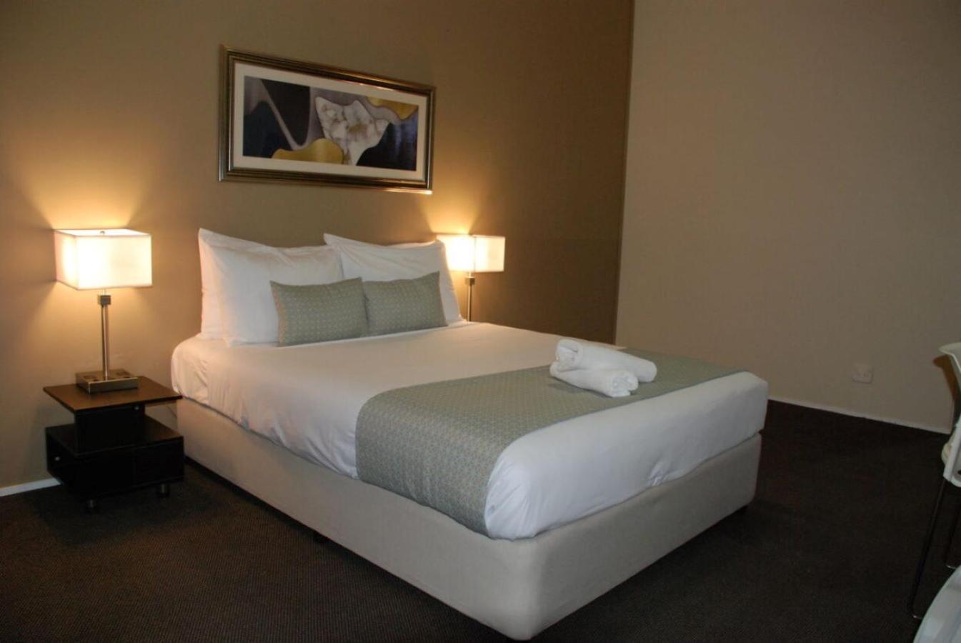 Vr Airport Hotel 3*