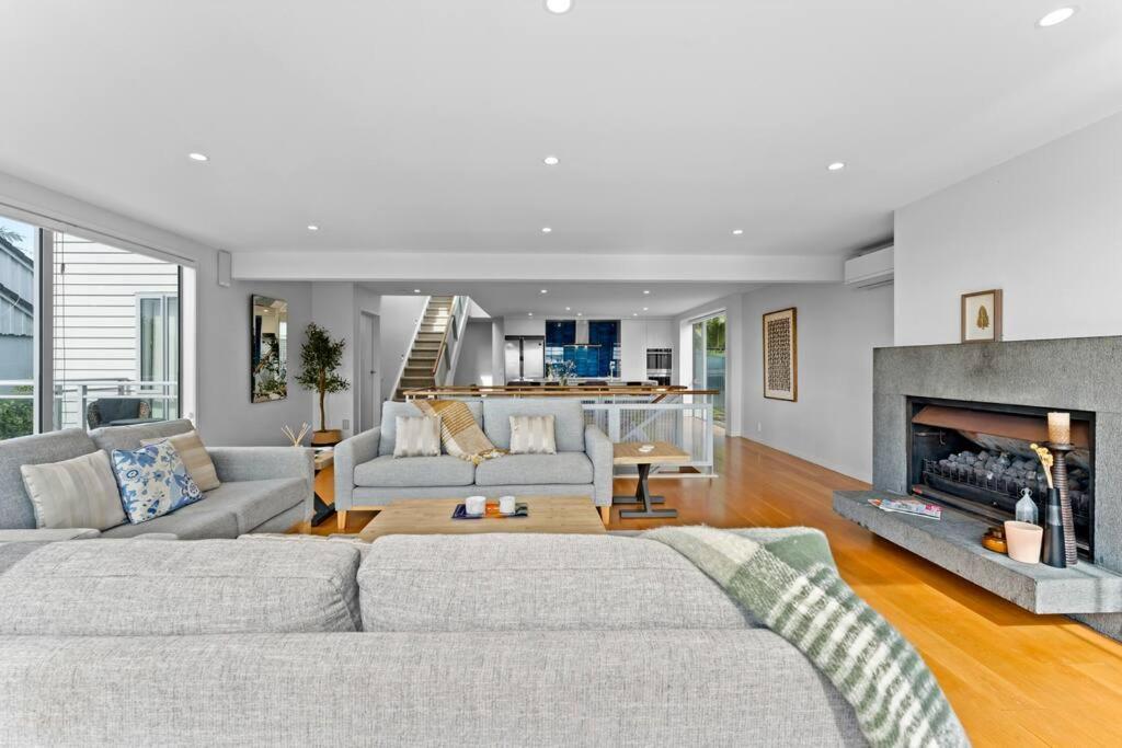 Villa Welcome To Luxury Living In Cbd Auckland