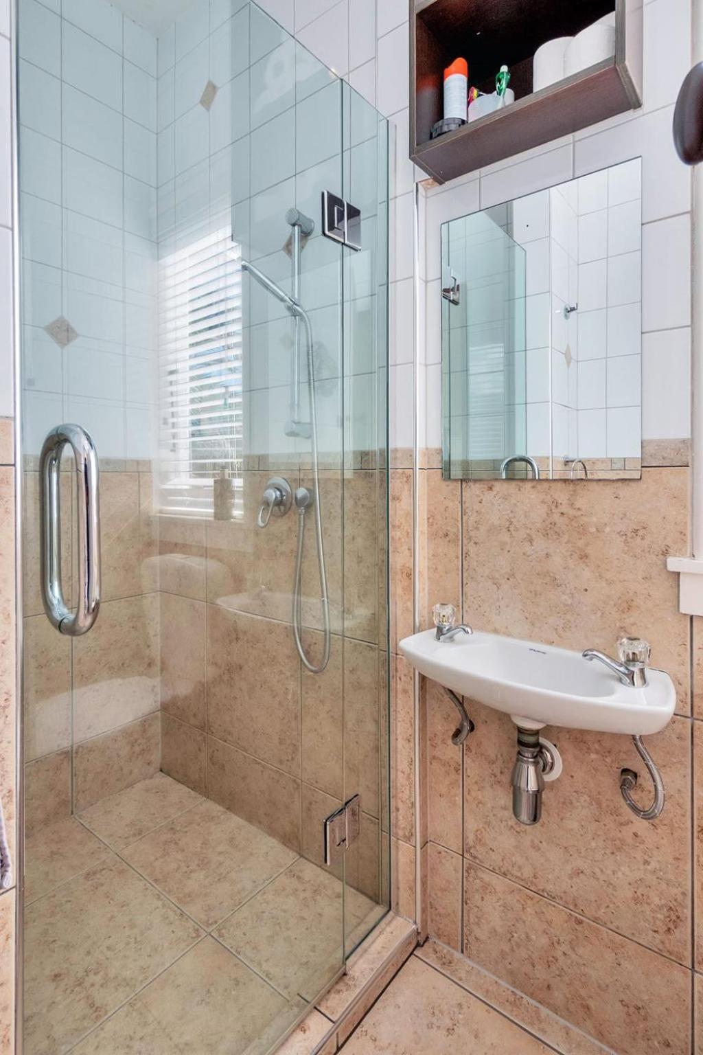 Big Family House 9 Bedroom 4bh 13 Bed Pousada