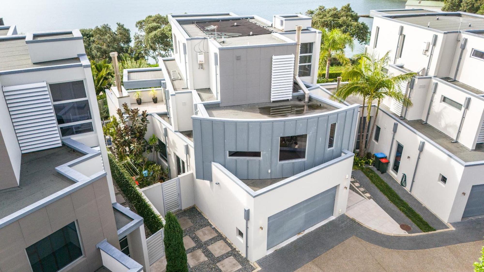 Casa de férias Sentinel Beach House - Holiday Retreat Auckland