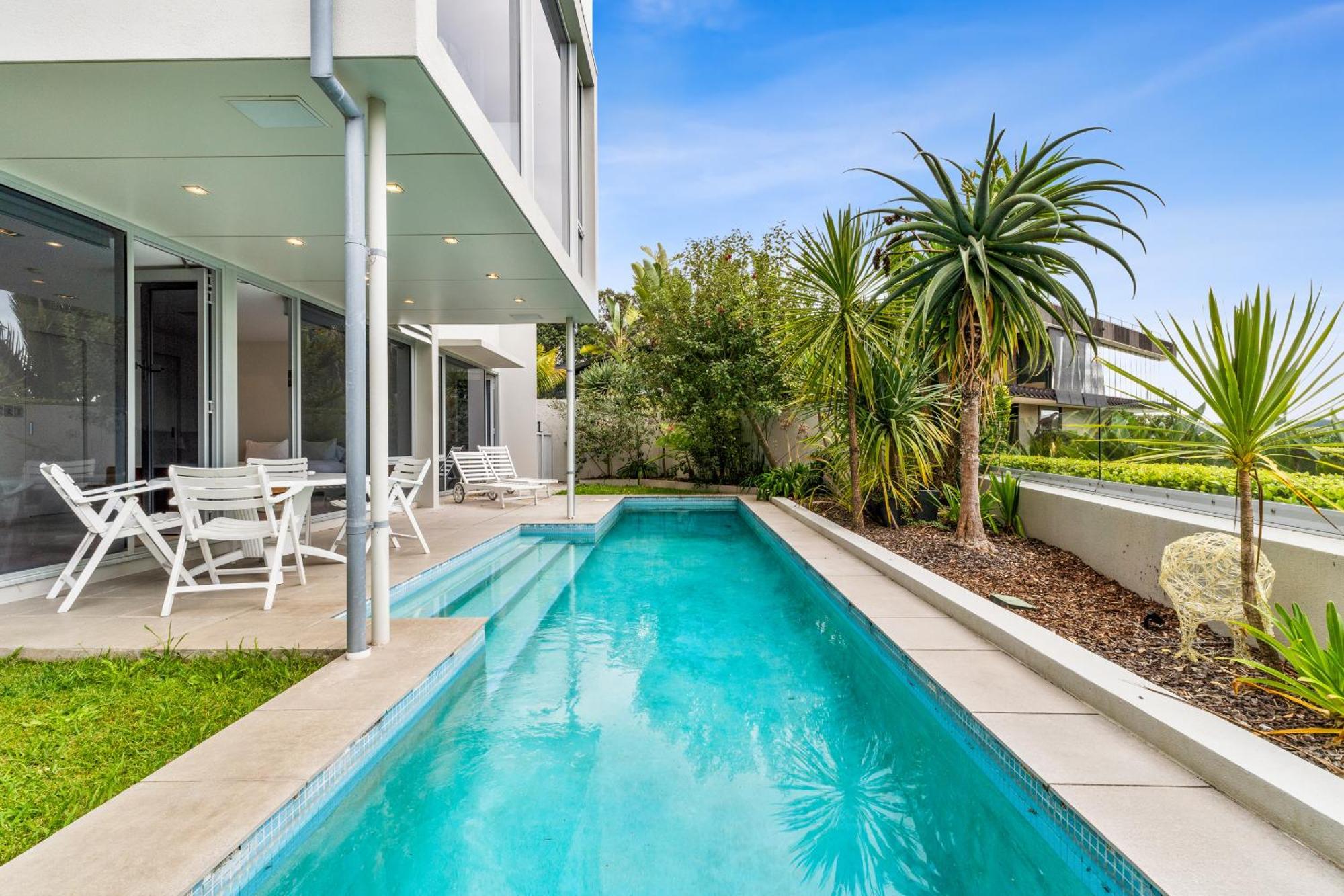 Sentinel Beach House - Holiday Retreat Casa de férias Auckland