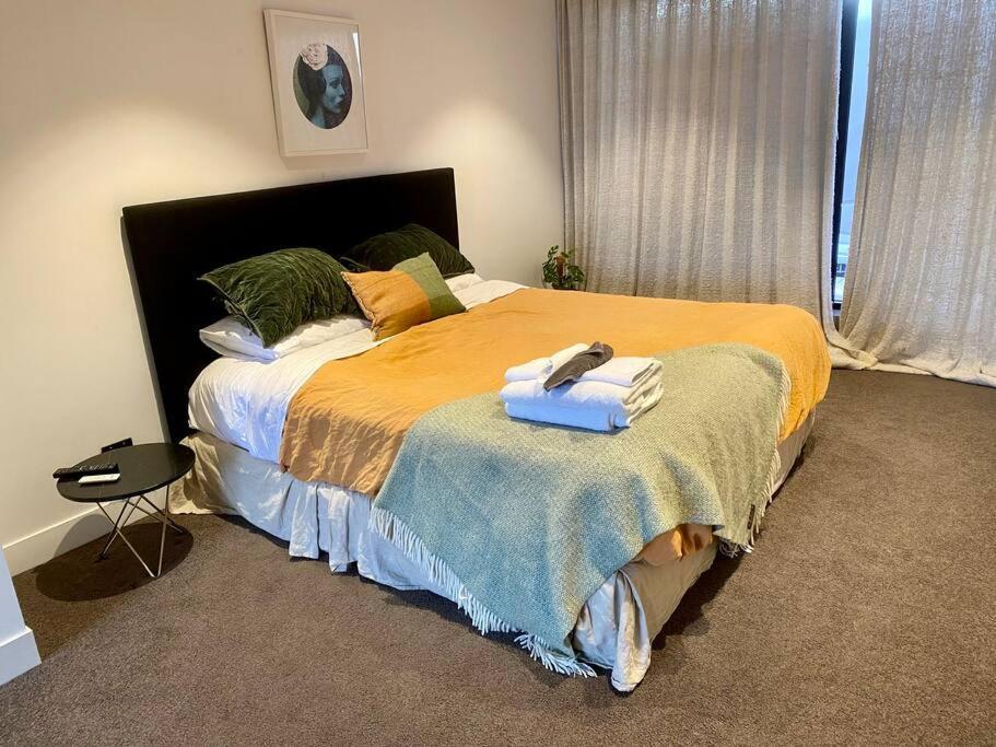 Entertainers Penthouse With 5 Bedrooms Pool & Apartment Auckland