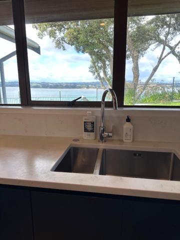 Seaside Serenity 4br Modern *