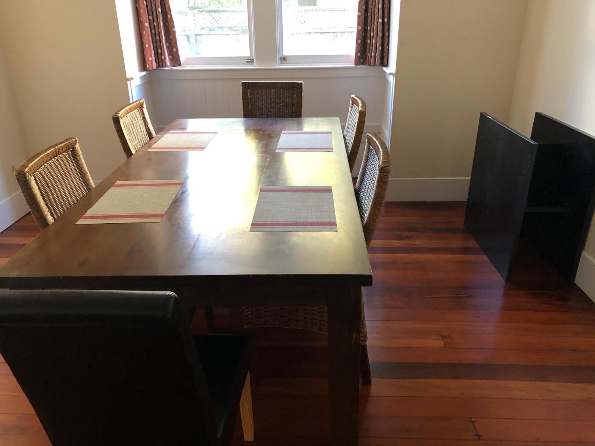 Guest house Cozy 5 Bedrooms House 7 Rangiatea Road, Epsom