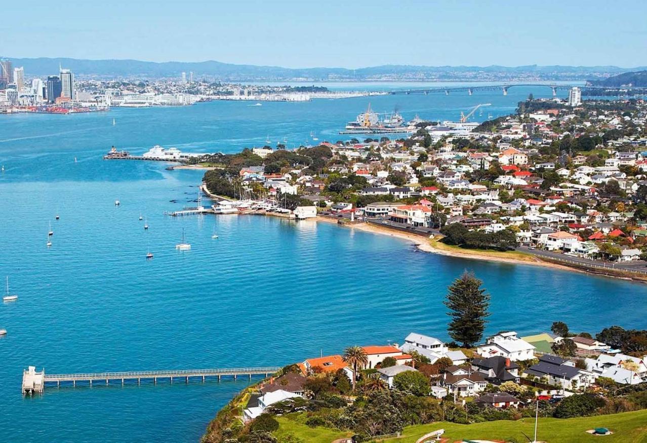 Petite France In Devonport * Auckland